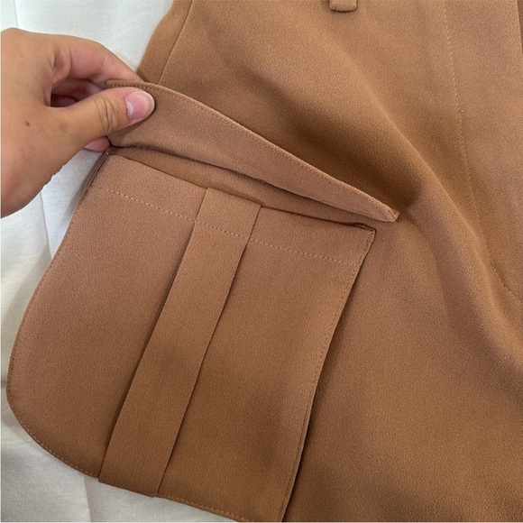 House of CB 'Anja' Tan Utilty Shorts NWOT - Picture 7 of 10